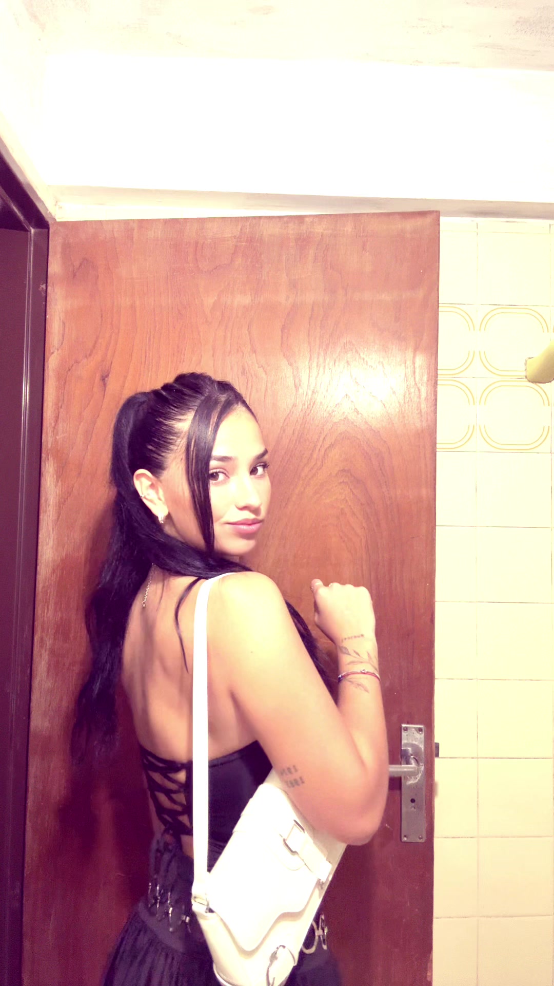 @Camila Farias