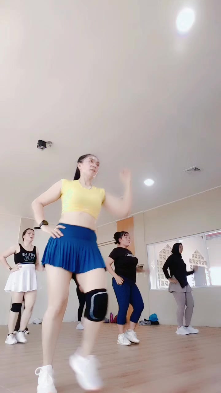 @ay_novy14
