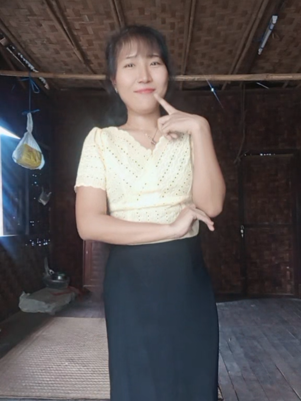 @THIRI SHWE SIN