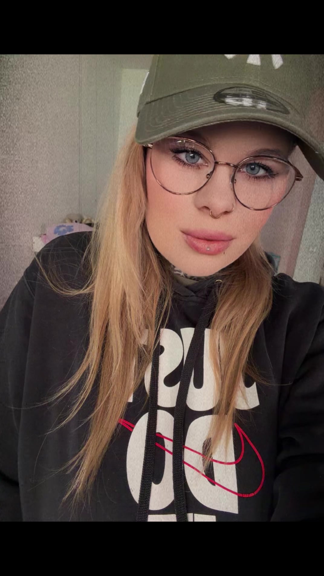 @ᴅɪᴇᴇɪɴᴇ🏳️🌈