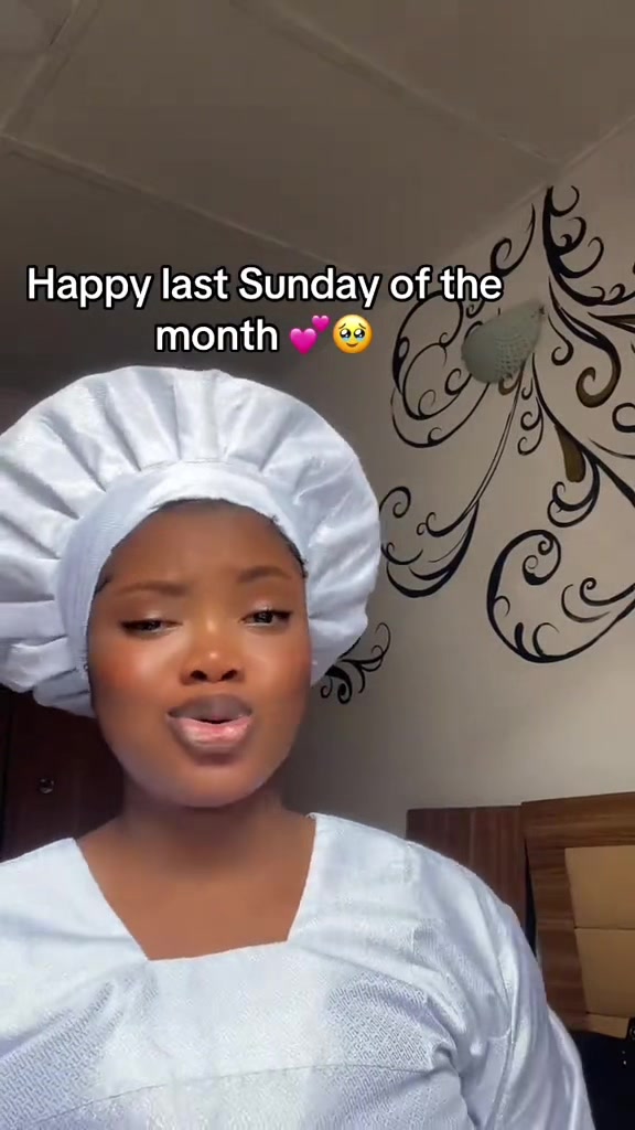 @ayowamide🧜&zwj;♀️🌊🐍