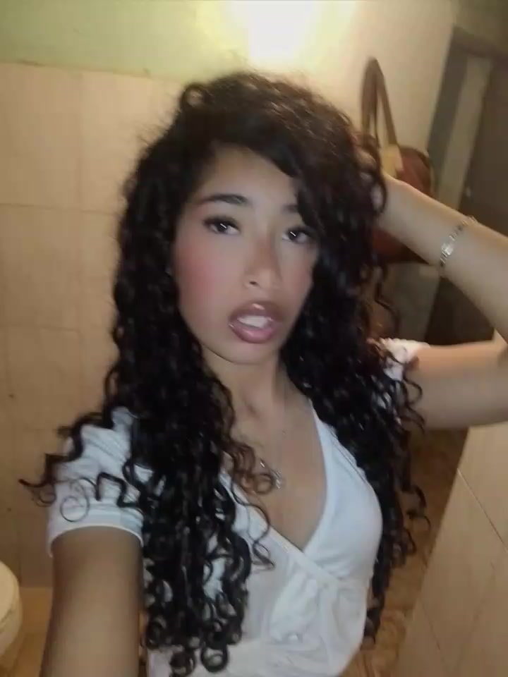 @Angy