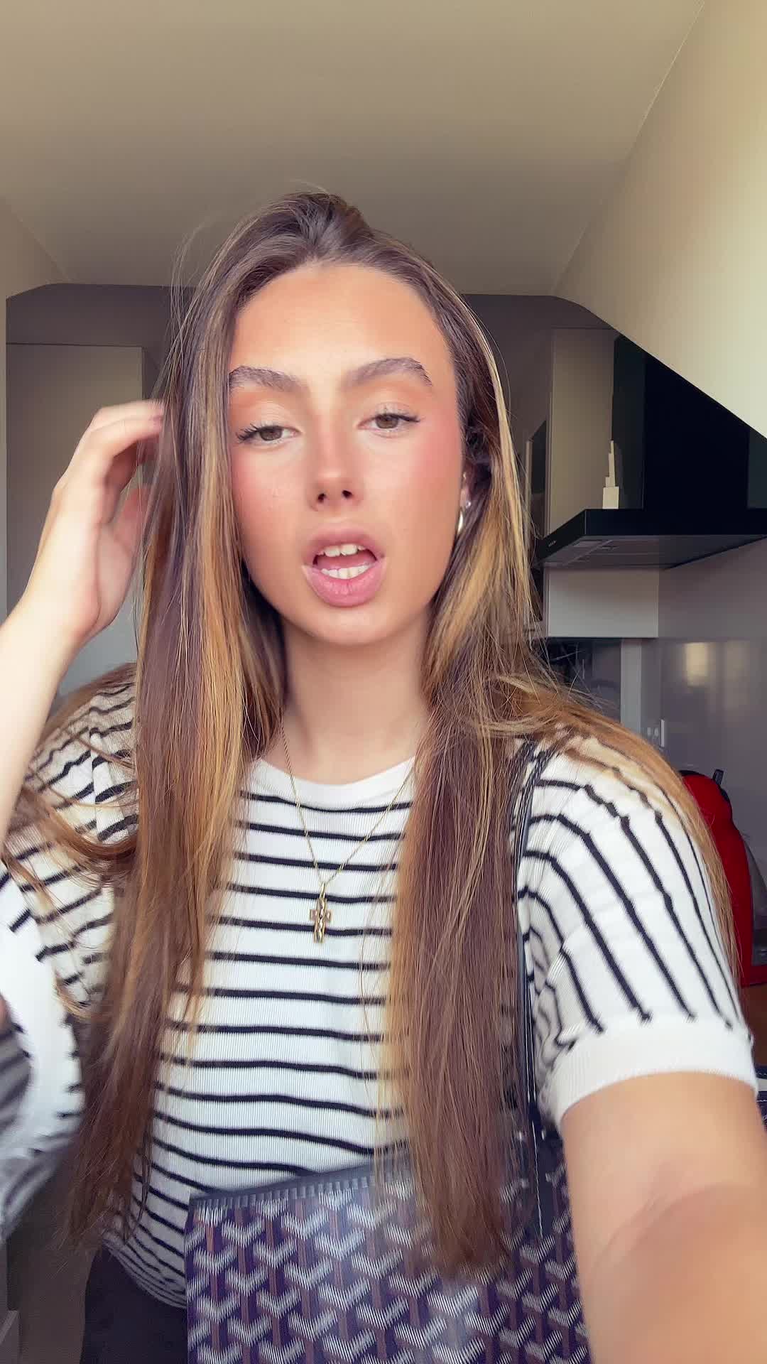@Adriana Revertt