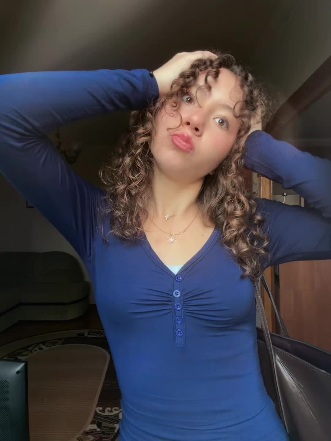 @Богиня кудрявости
