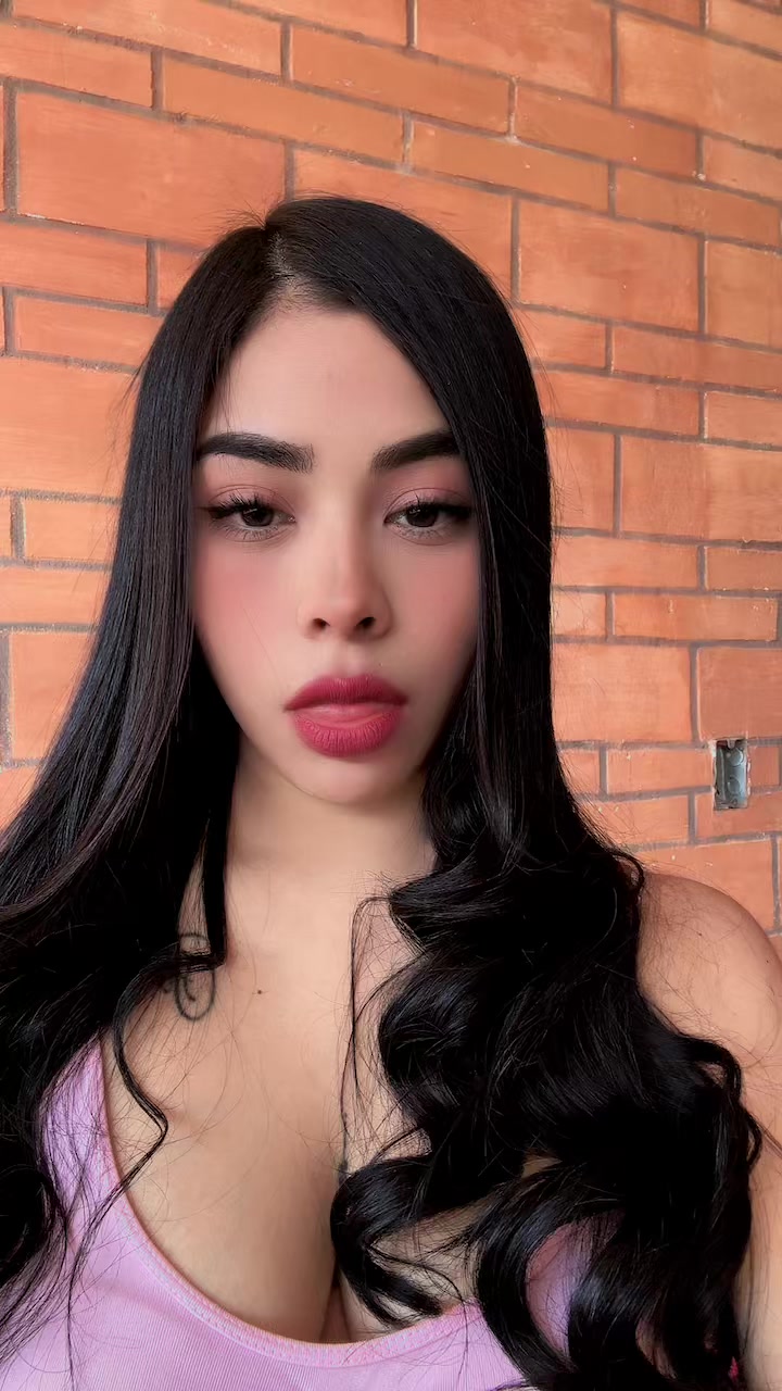 @llely Juárez