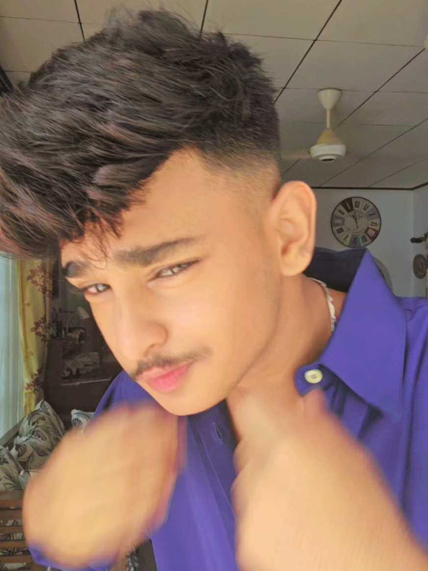 @𝙆𝙚𝙫𝙞𝙣𝙯𝙮 Tt 🫧😻