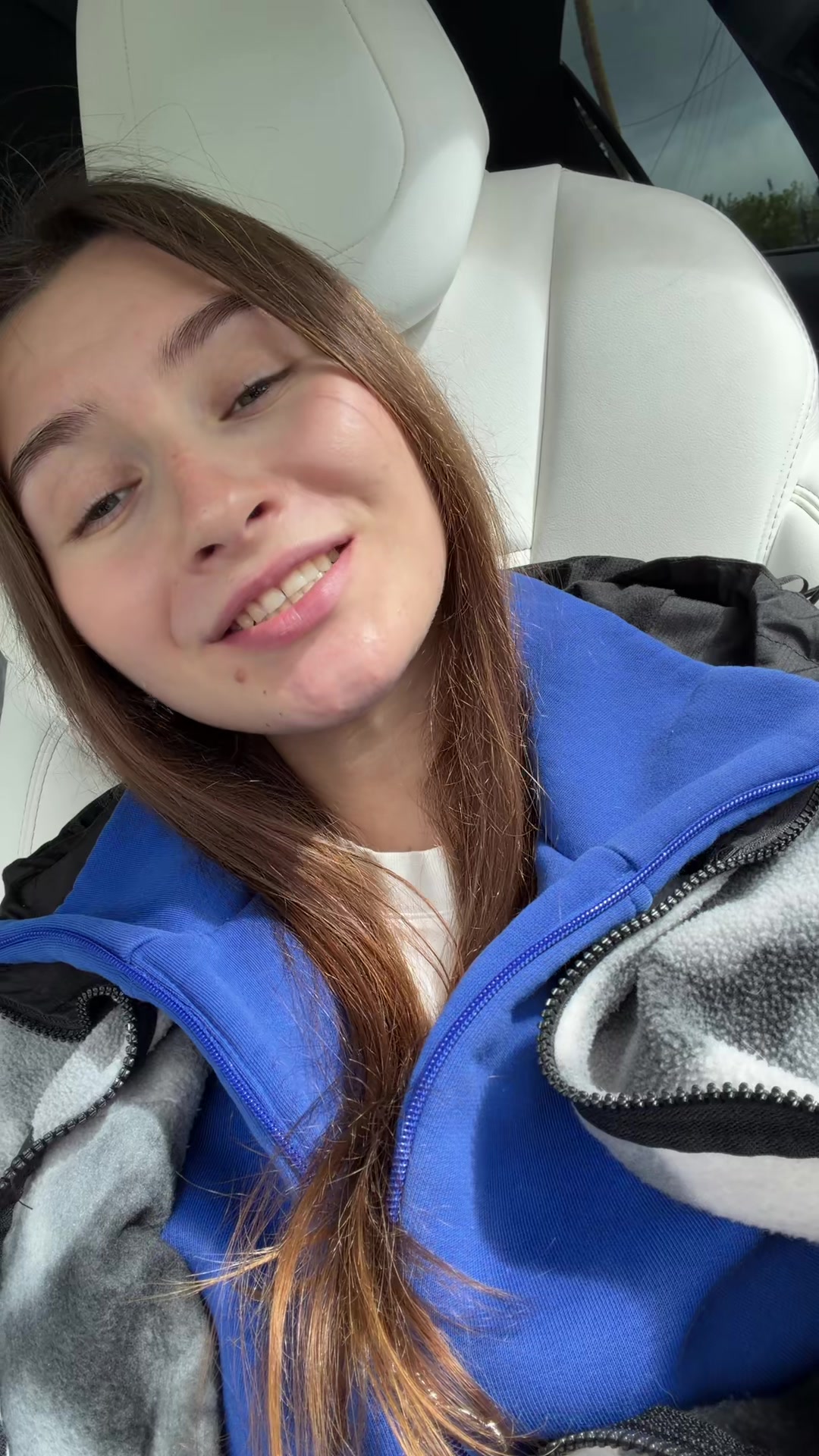@YM