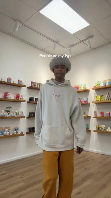 @royzthemodel