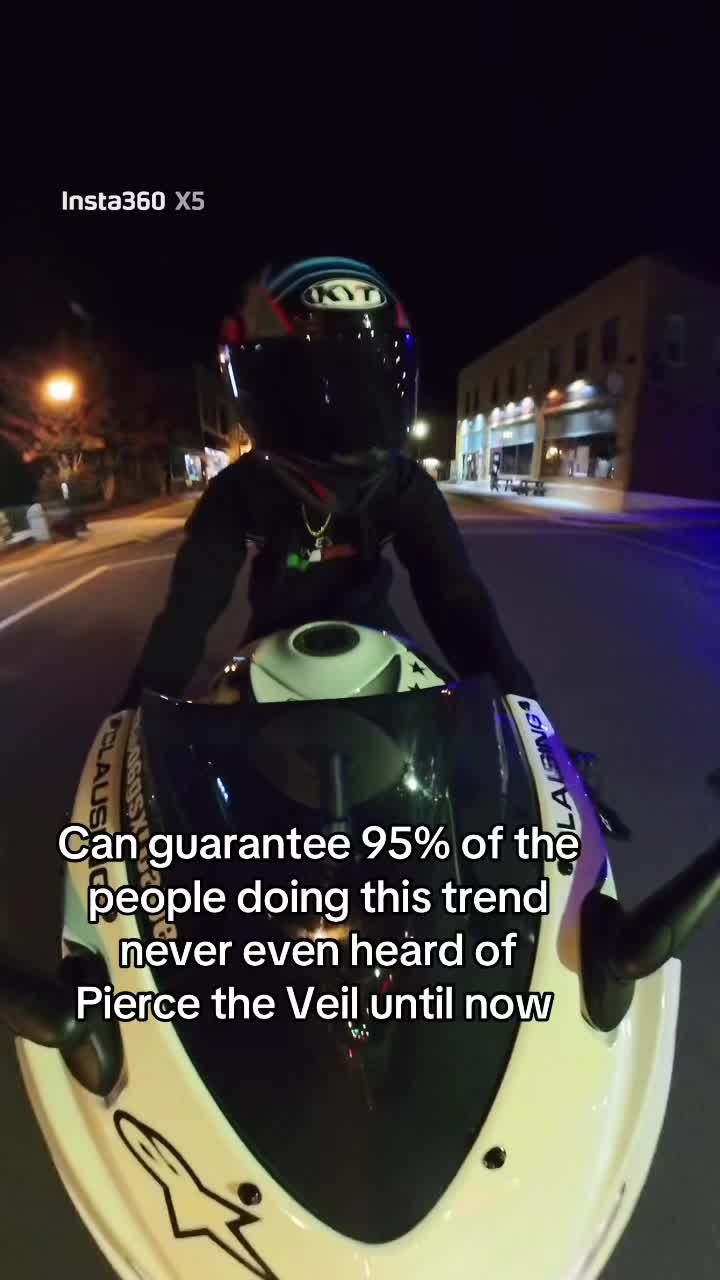 @Holygsxr&reg;️
