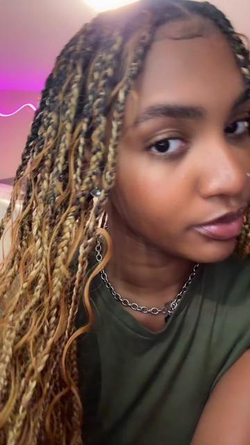 @_shayyourgrace_