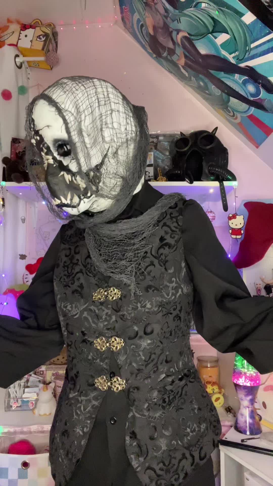 @🥭Mango🎭👻(Dewdrop’s version)