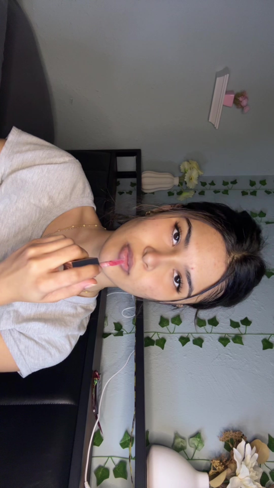 @Simran🖤