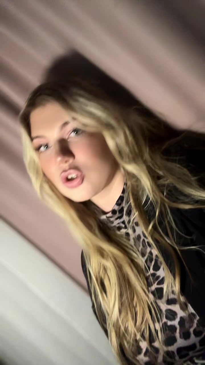 @🦋🤍
