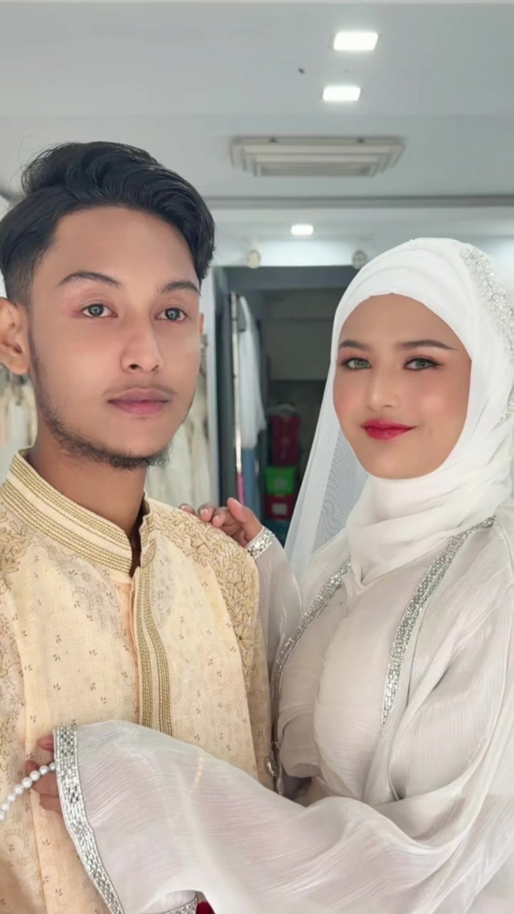 @Thin Malaysia (Makeup Artist)