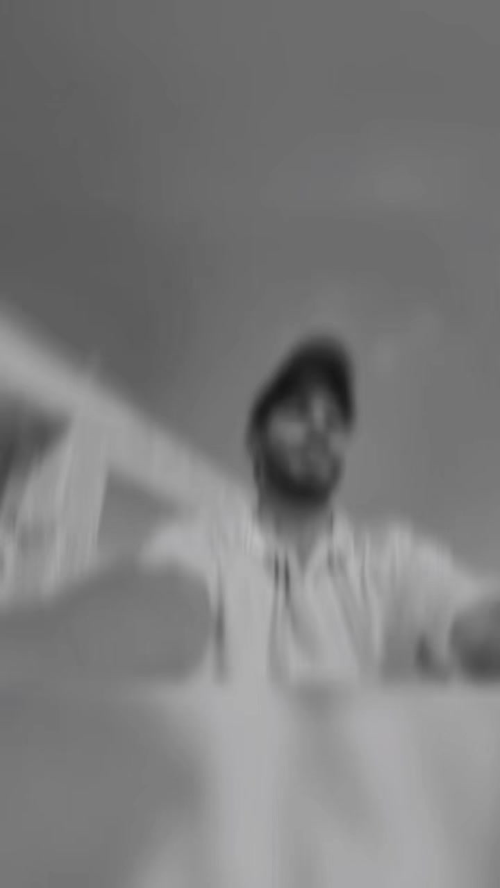 @itz__me__dhanu_