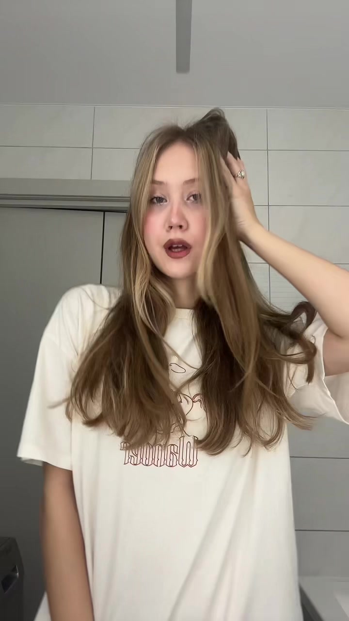 @лиза
