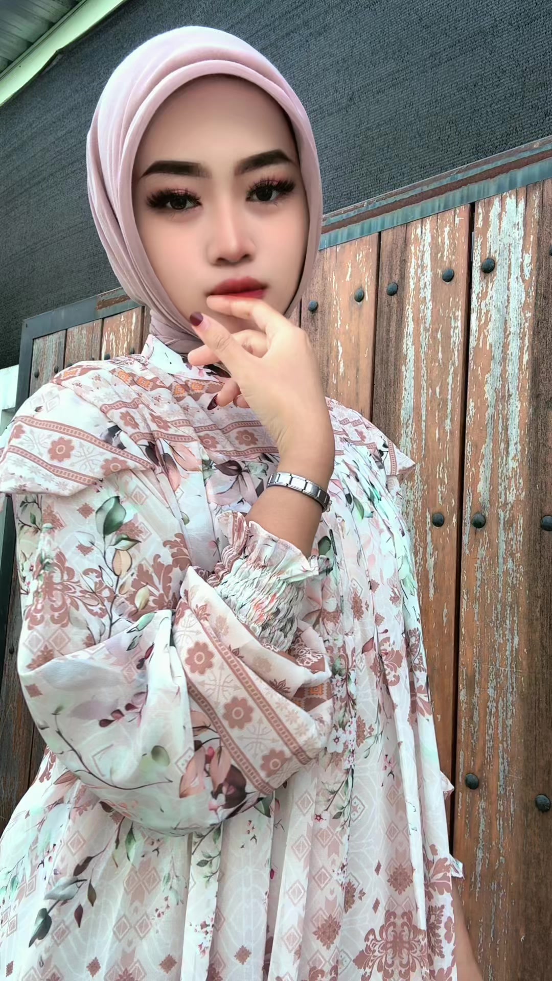 @Ziyadailyfashion