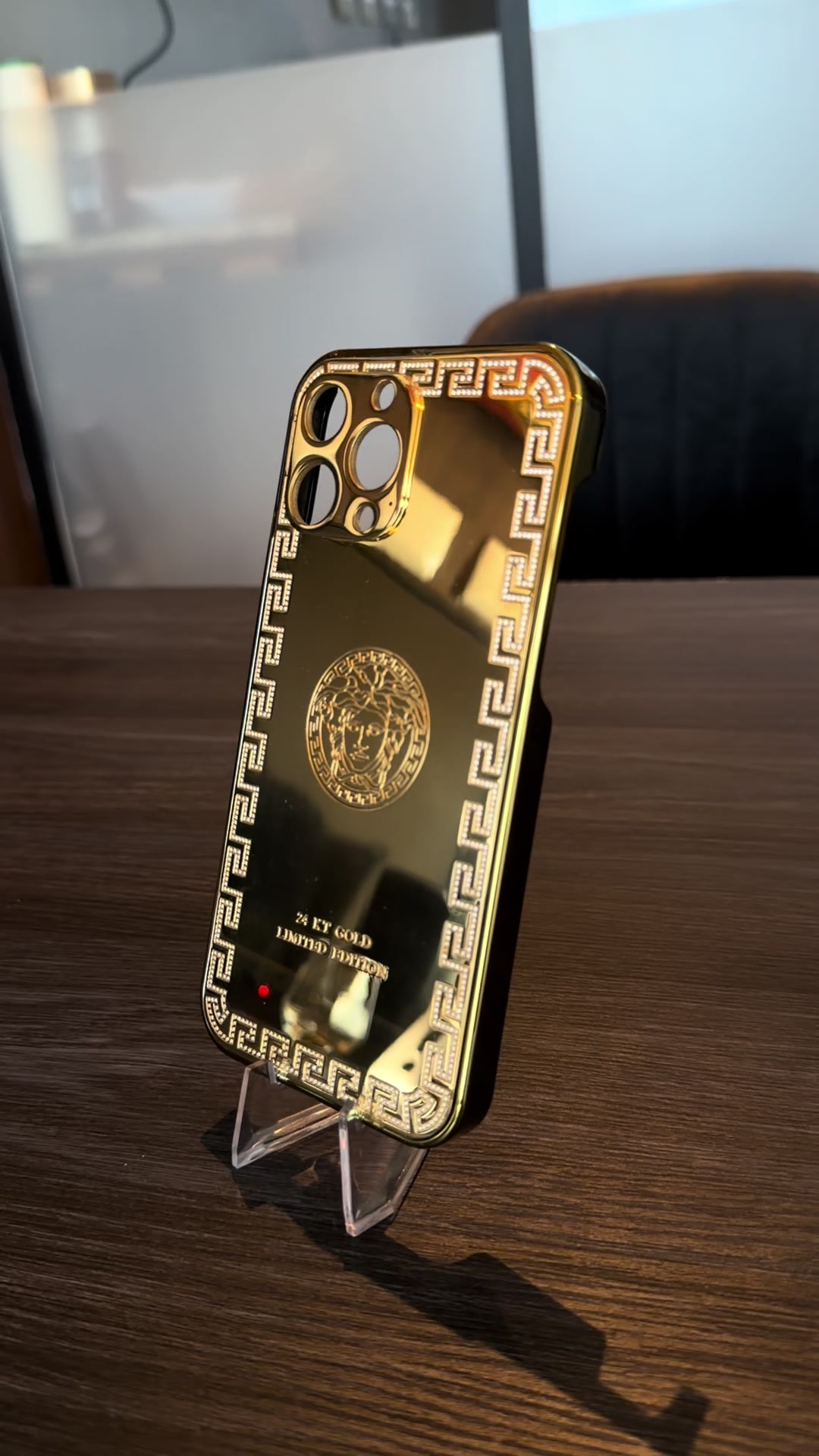 @Luxurycoverco