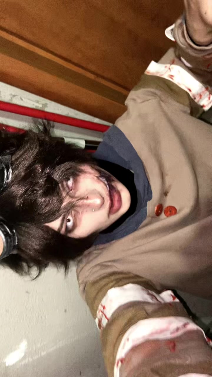 @kupik.cos