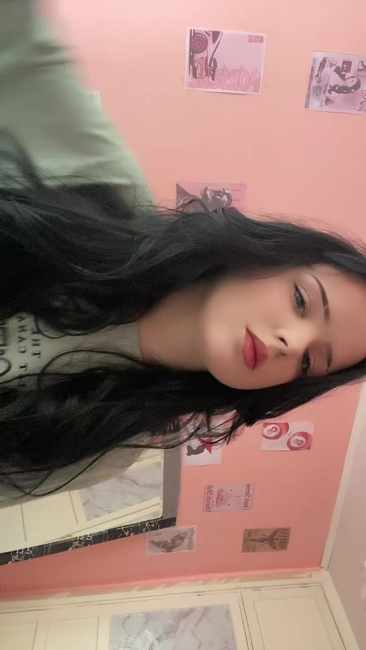 @Маленька