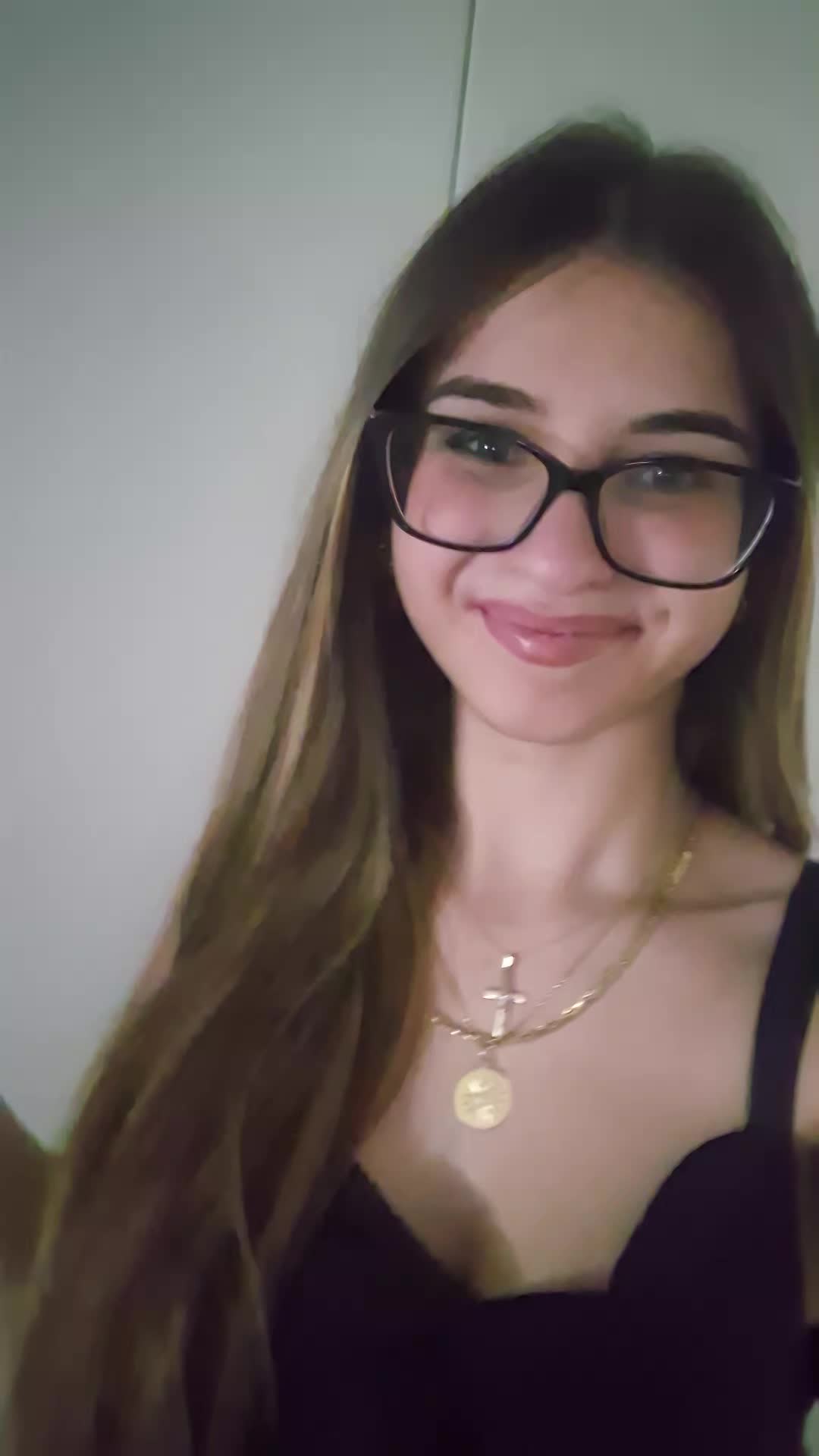 @𝒗𝒆𝒓𝒐𝒏𝒊𝒌𝒊_