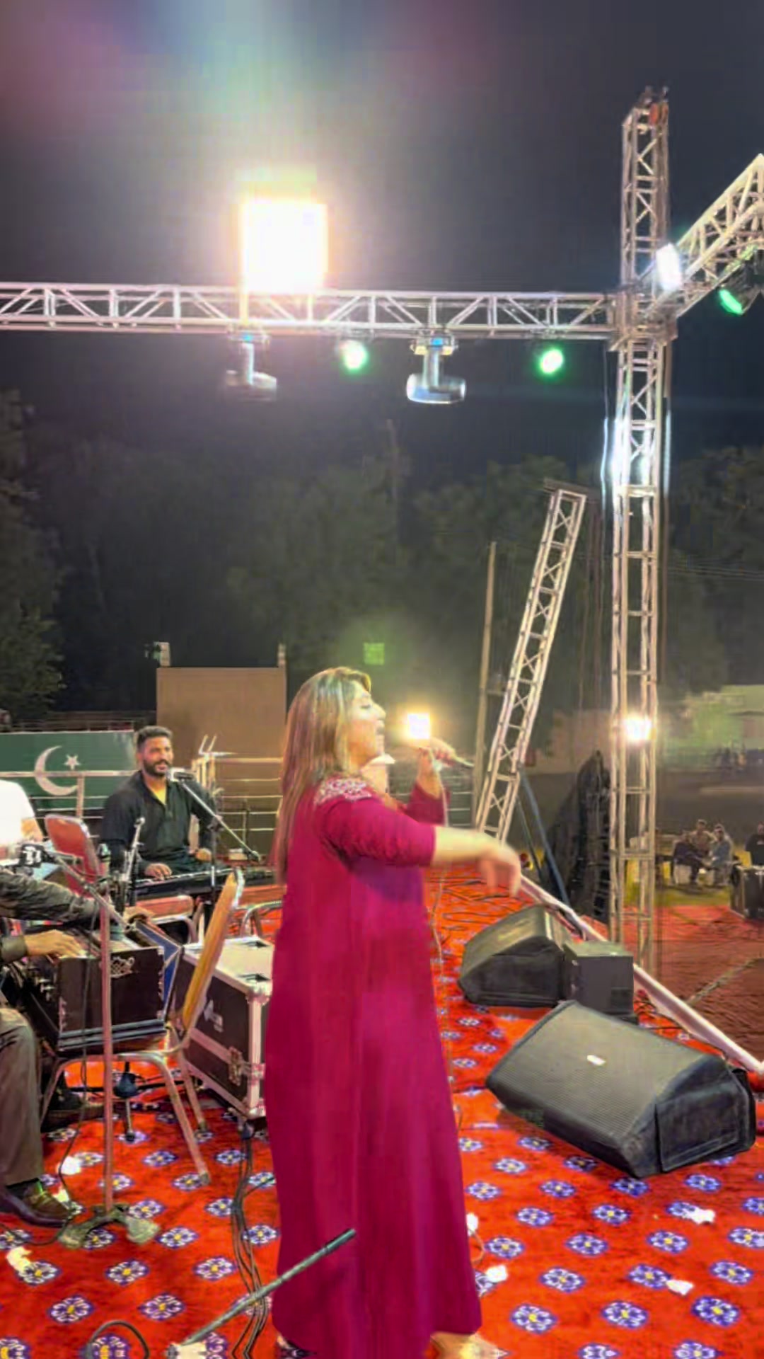 @Team singer Gulaab