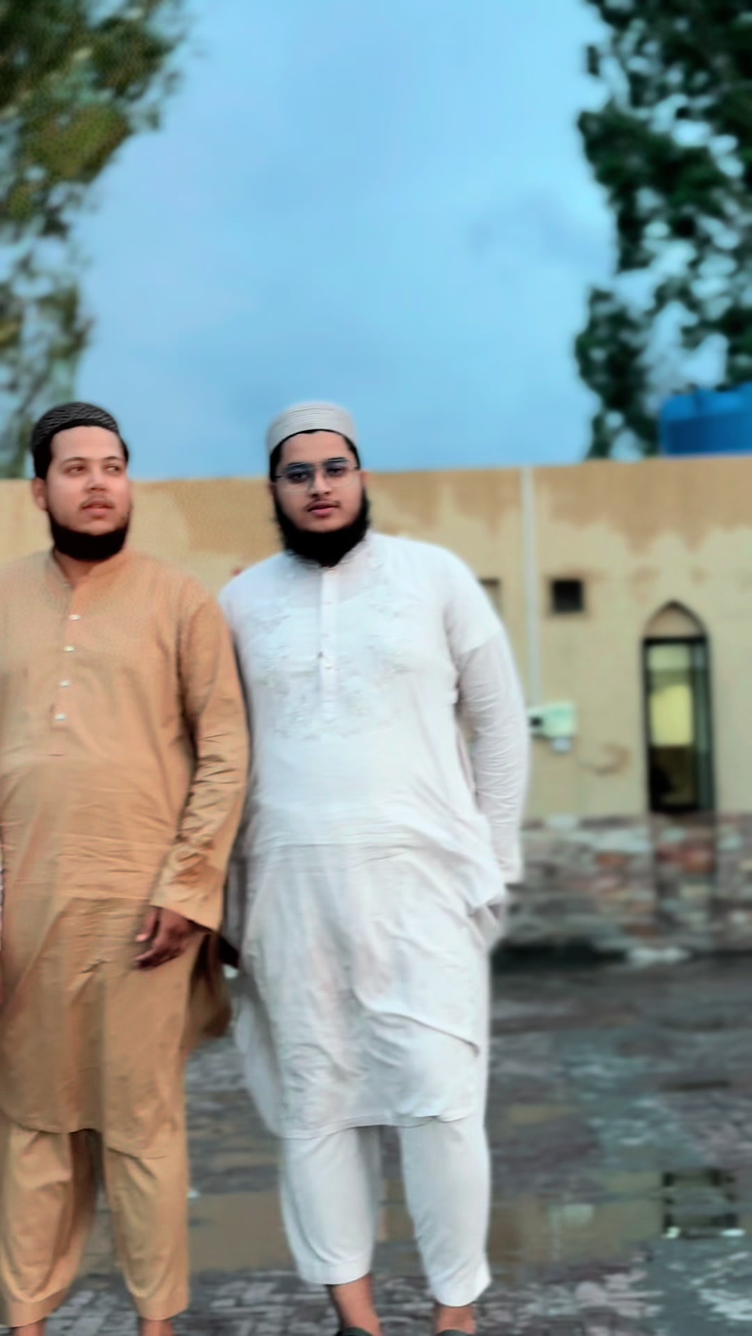 @اشہد