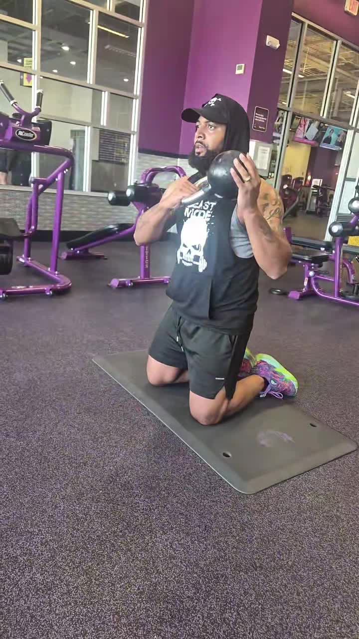 @DeeFitness 😤💪🏾💪🏾