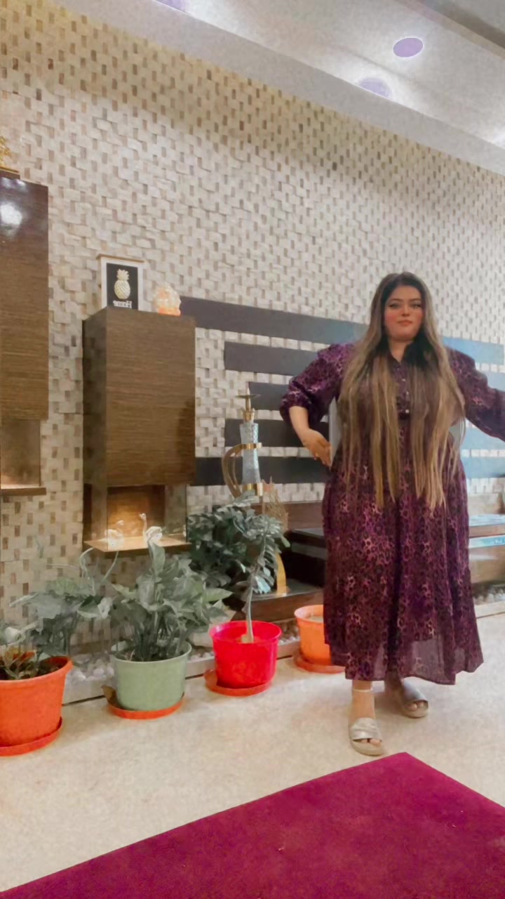 @😍Chubby🥰girl😘 جميل😉