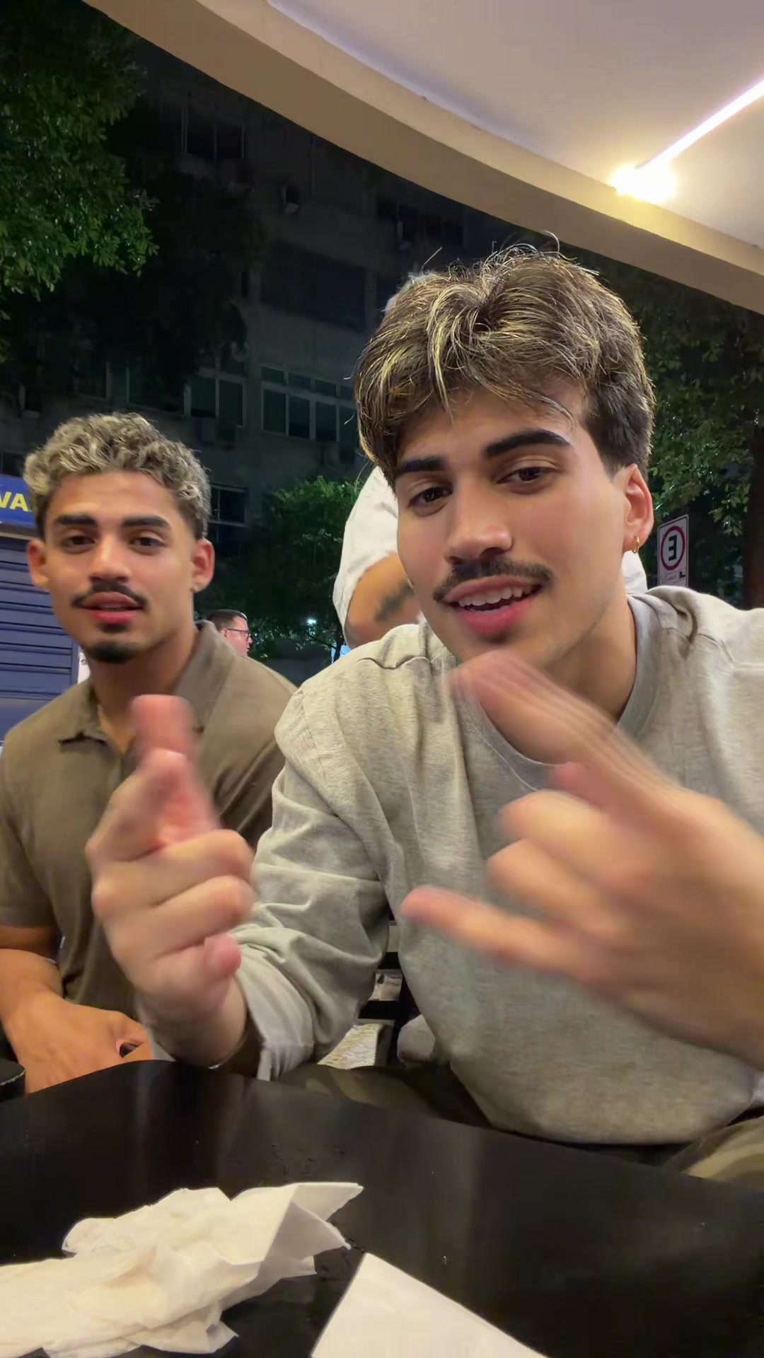 @alejandro