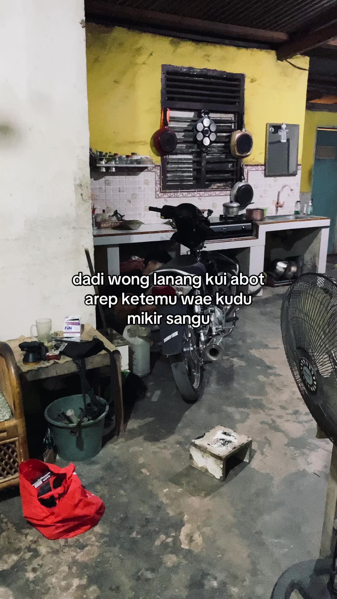 @๐๐๐จ๐ค๐ก๐ก๐ข๐๐ฎ๐ค—