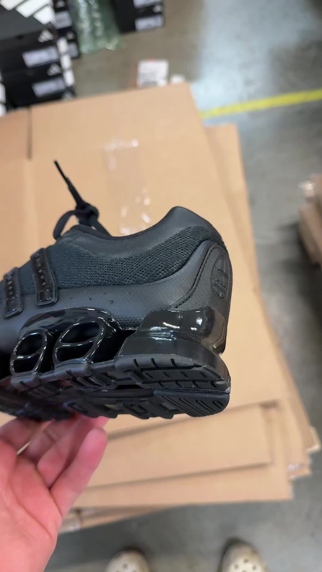 @VERIFIED SNEAKER DEALS