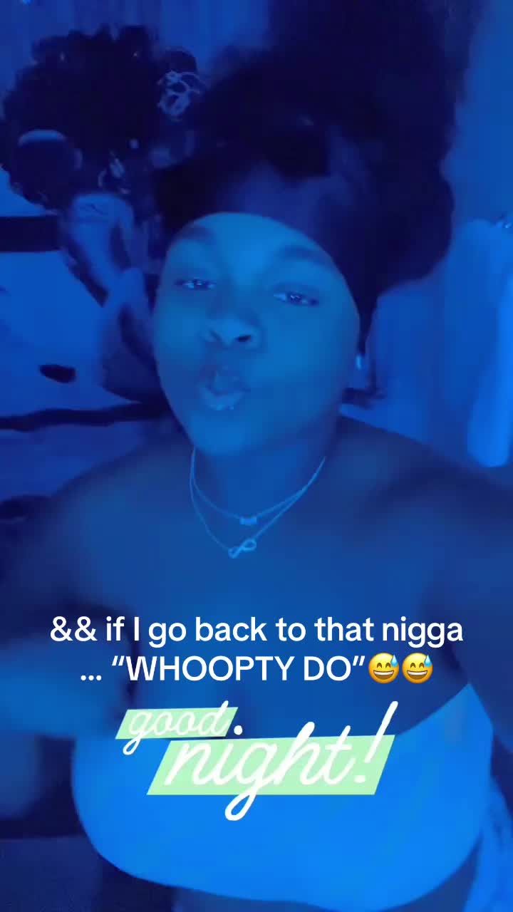 @🫦