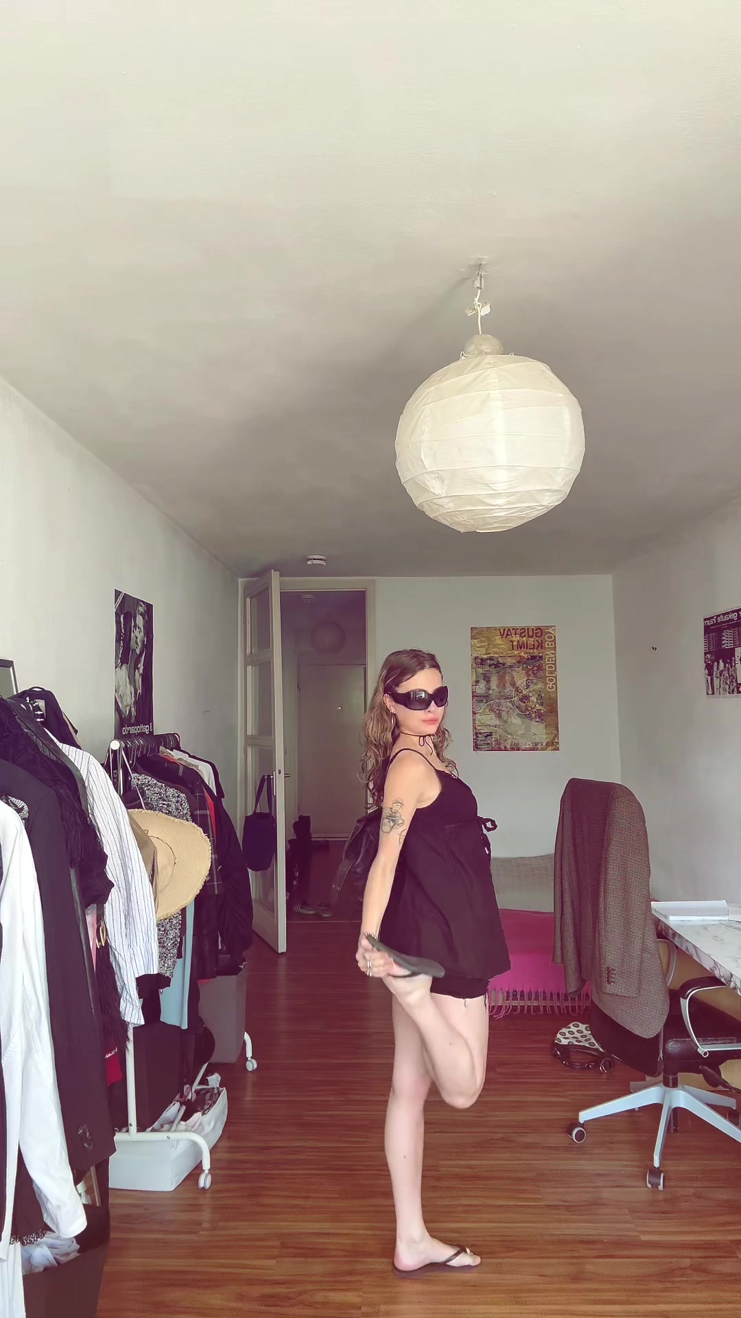 @luristrip