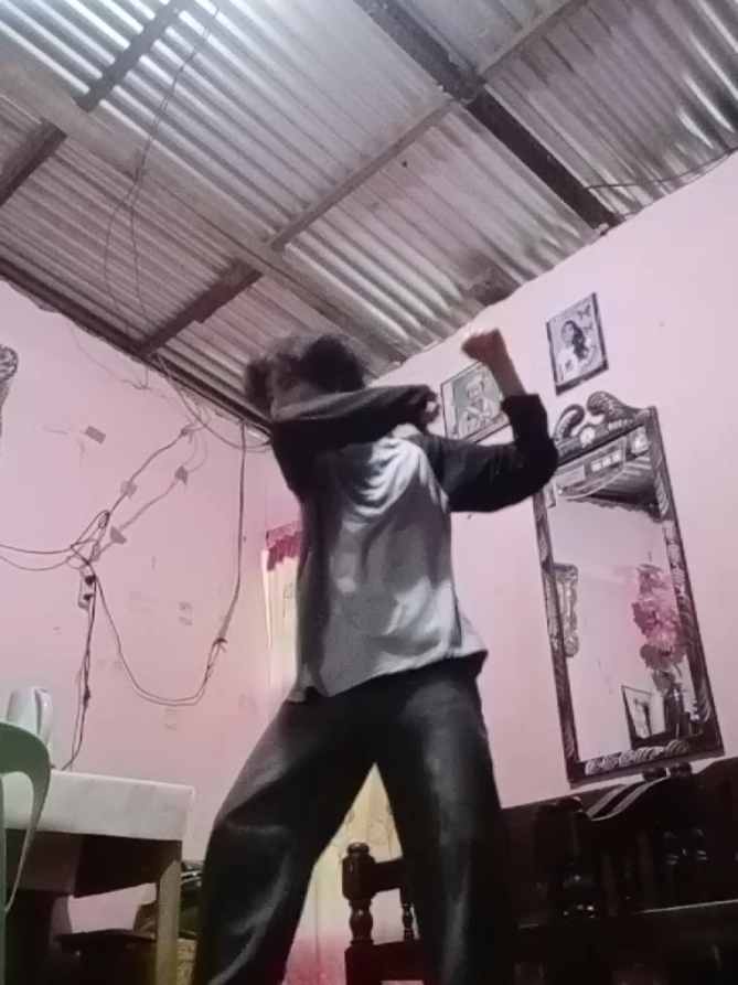 @poyoyoi