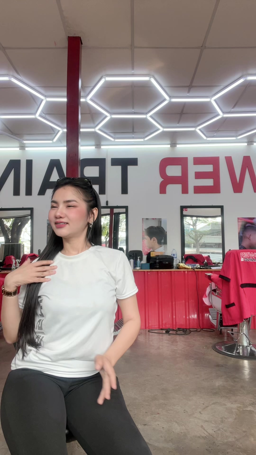 @ผู้หญิงตัดผมชาย ✂️💈(ช่างเกด)