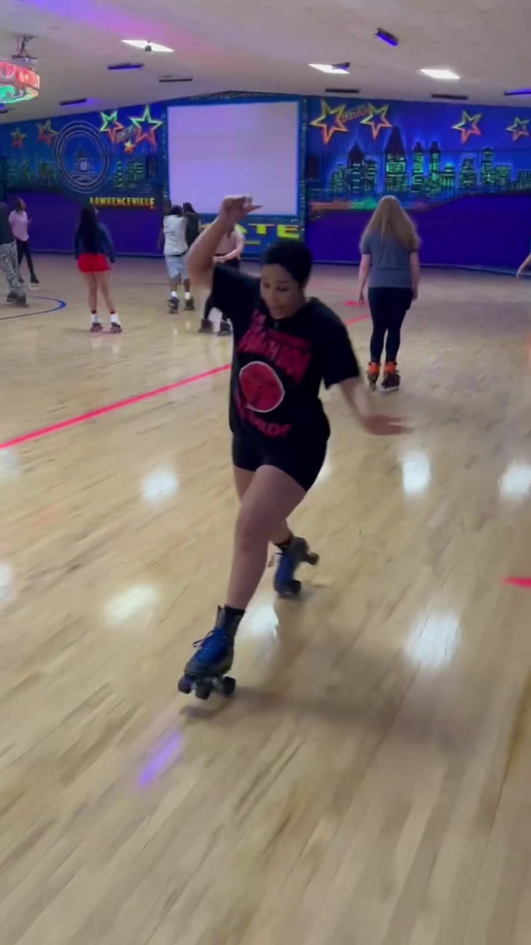 @TatiDondada | Learn to Skate🛼
