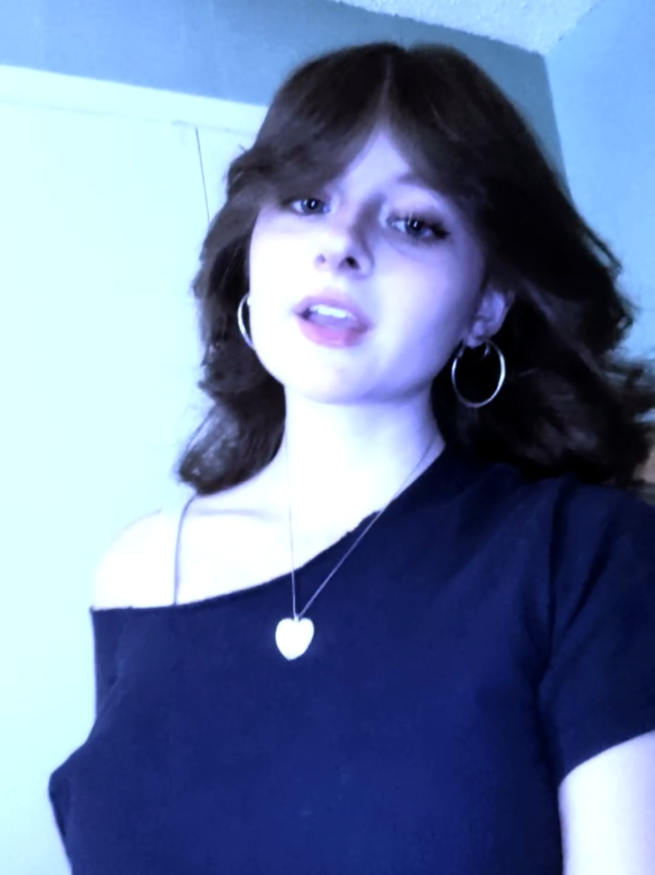 @ItsAbigailOfficial