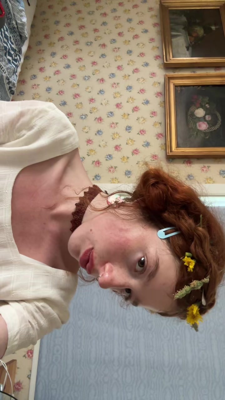 @inbedweheldhands