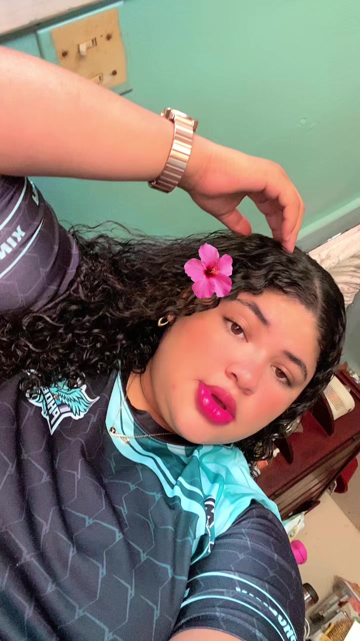 @Kathy Funez04🖤