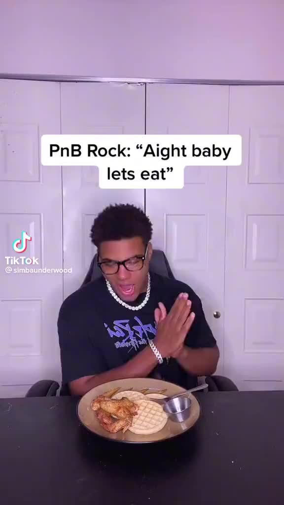 @😫