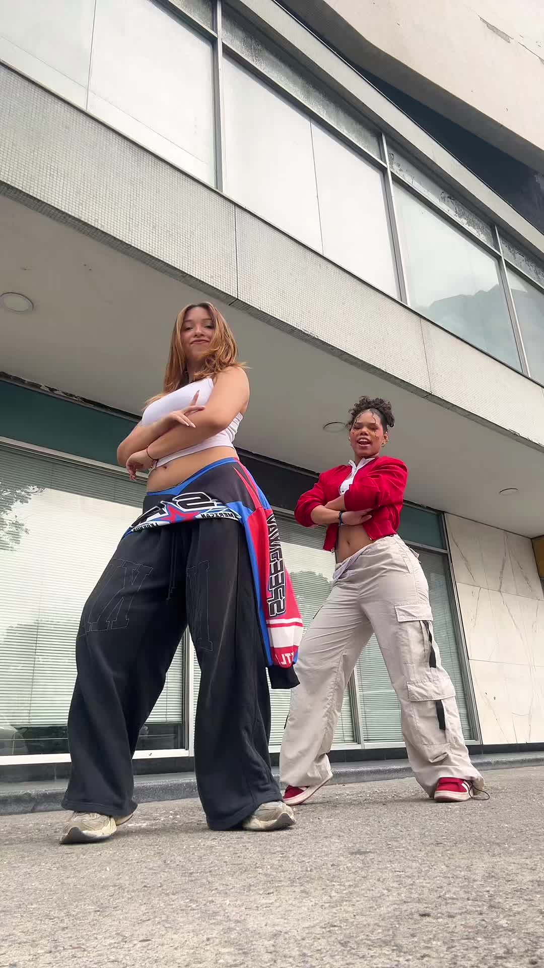 @anii