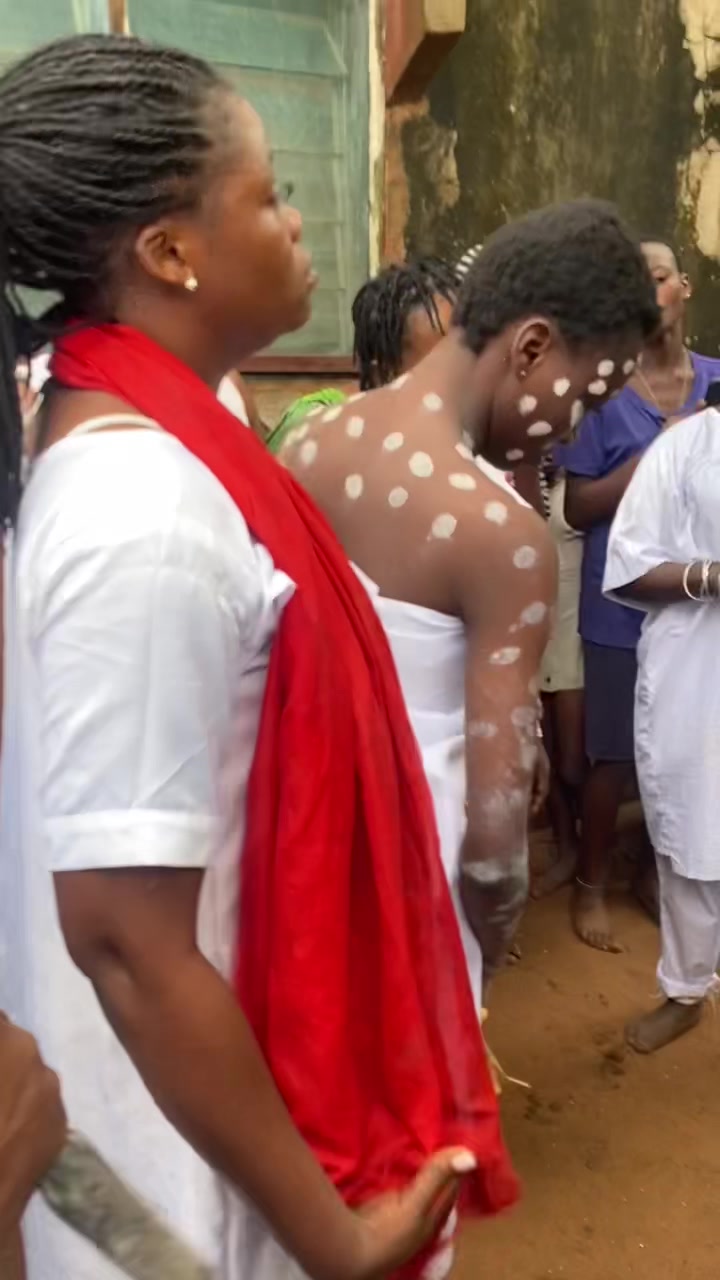 @Osunyemi olorisa