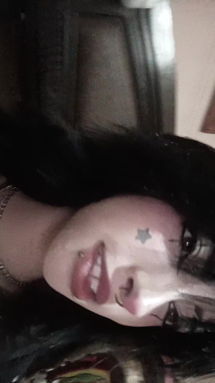 @️