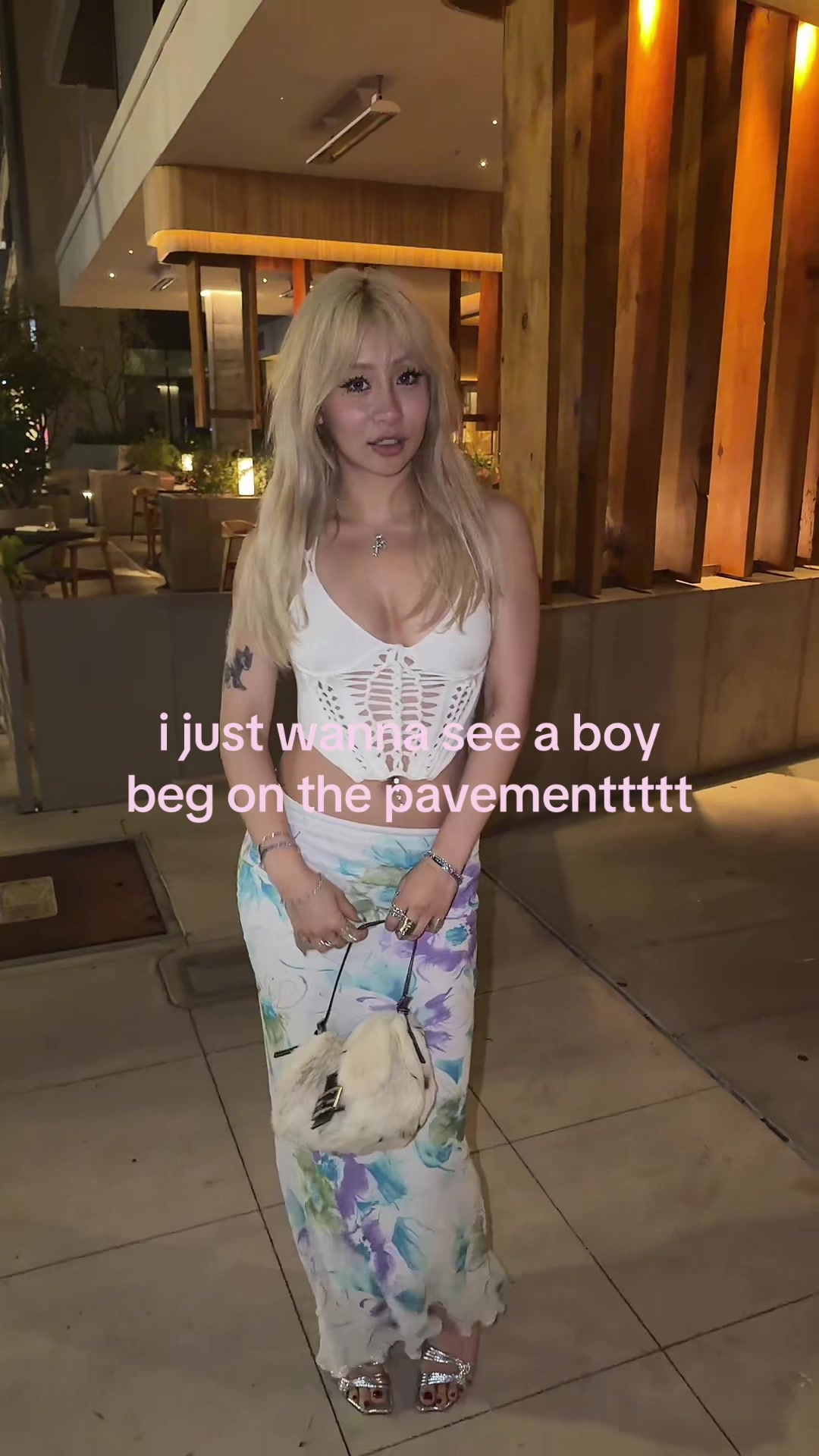 @tiffanobi