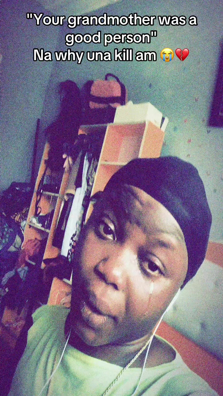 @😔