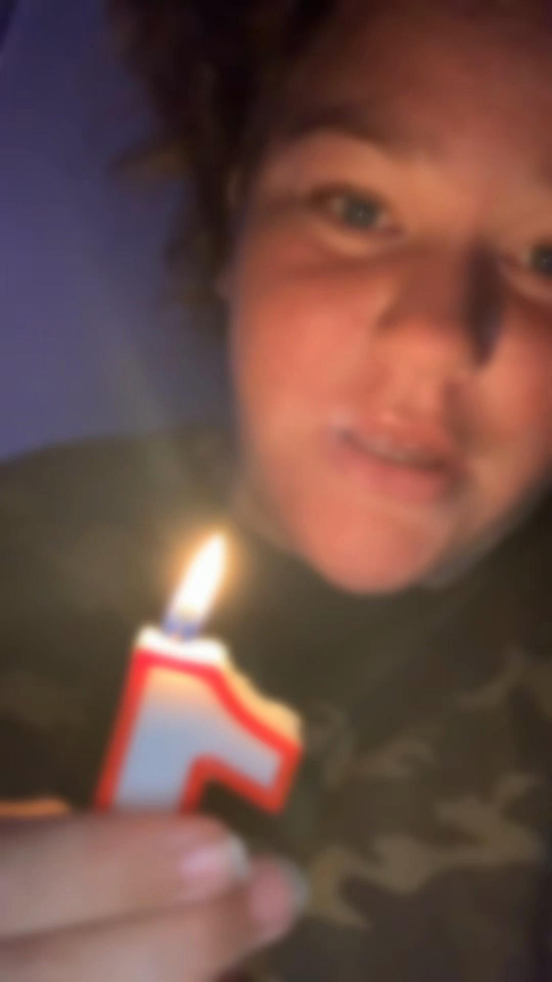 @VanessaandPaulsMommy🥹