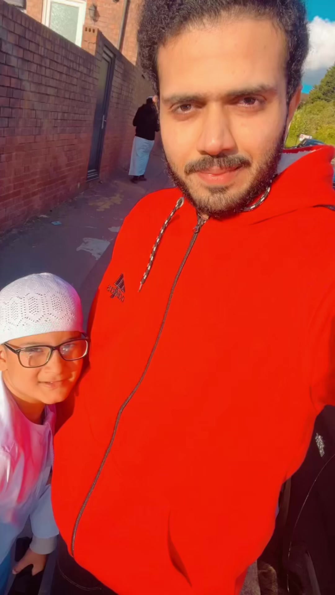 @Sahabzada Hamza Habib🇵🇰🇬🇧