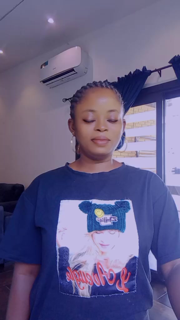 @tundebeccy