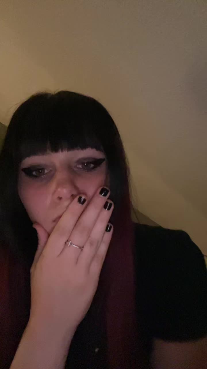 @𝒮𝓇𝒶